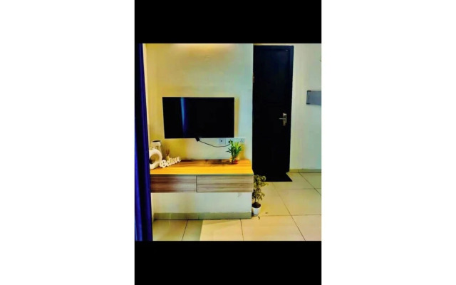 Luxury lofty heaven studio Apartment