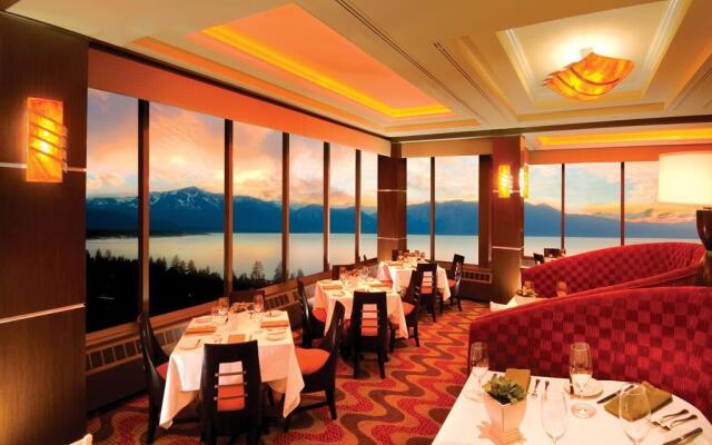 Отель Harveys Lake Tahoe