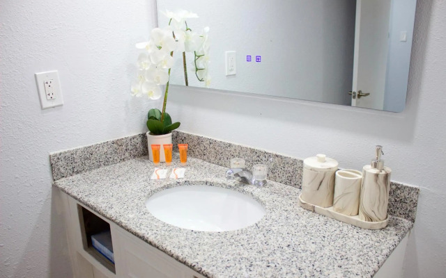 Sun and Sand Resort Oceanfront Suites