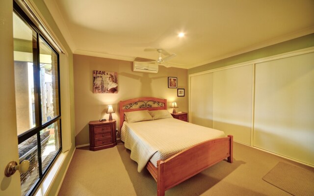 Anaheim Holiday Houses