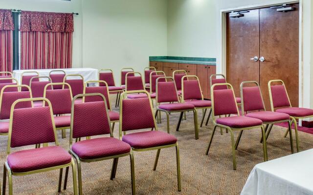 Quality Inn & Suites Olde Town
