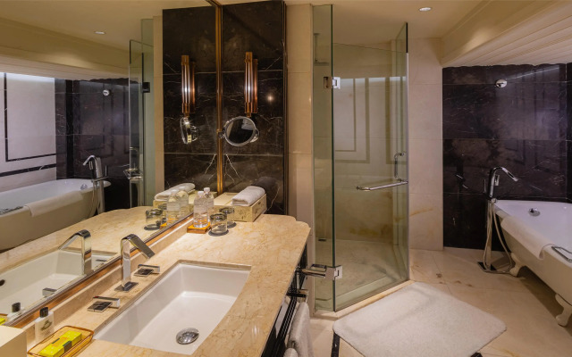 InterContinental Shanghai Ruijin by IHG