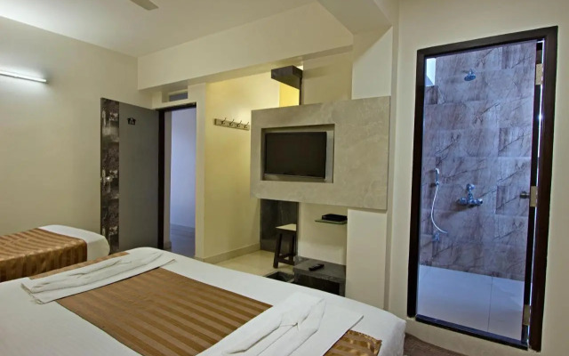 Mannars Residency