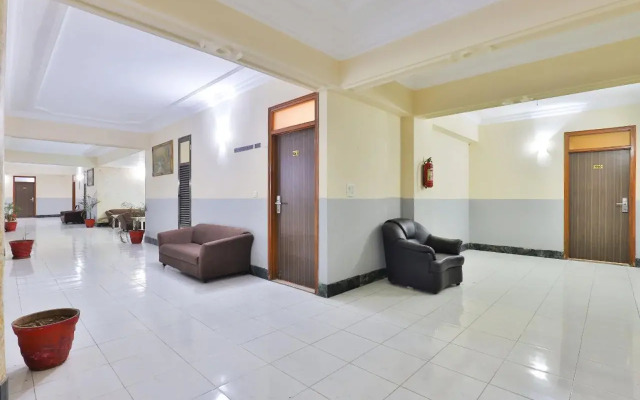 Infocity Club And Resort