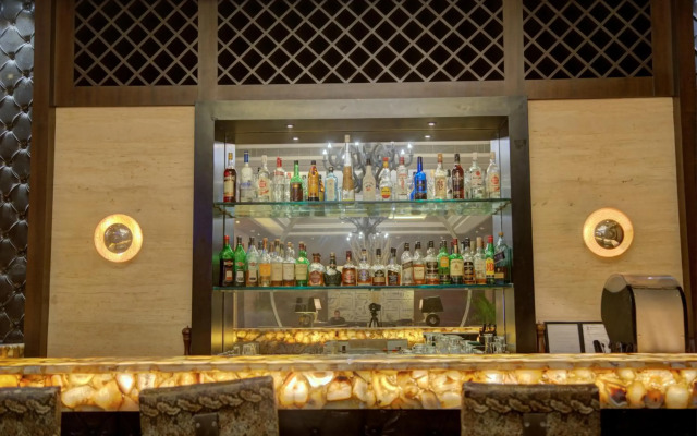 Goldfinch Hotel Delhi NCR