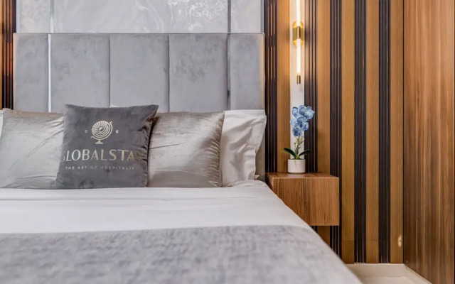 GLOBALSTAY. DAMAC Reva Residences