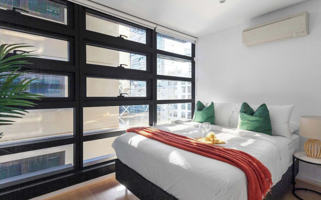 Central 2BR Apt by Melbourne Central, City Views – Guest Rooms – Melbourne