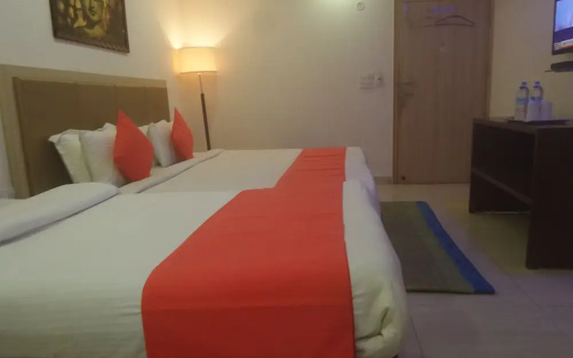 Airport Hotel Mahal
