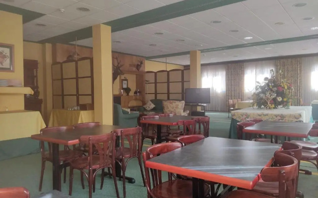 Hotel Suite Mioño Castro