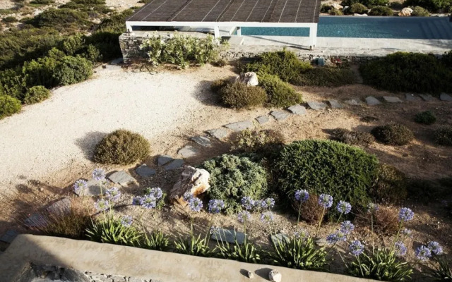 Seafront Villa Paros 3 Bedroom Luxury Villa With Pool
