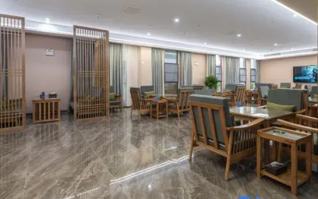 Jinhu Hotel Lijiang