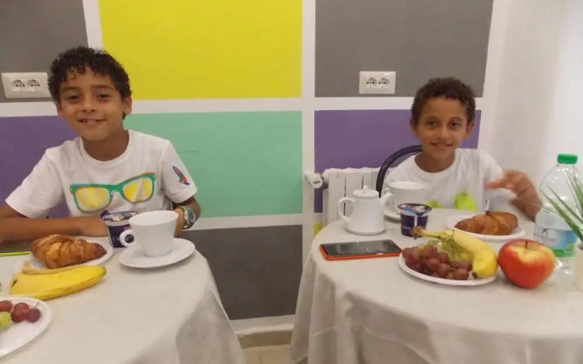 Newtown Hotel - Hostel