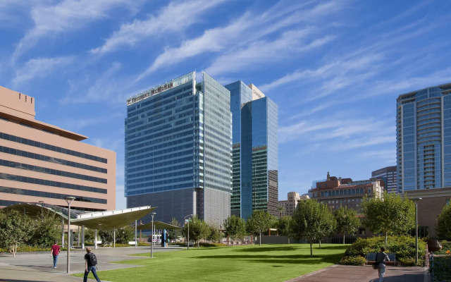 The Westin Phoenix Downtown
