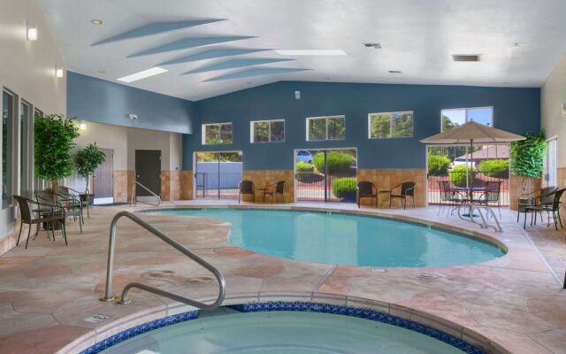 Days Inn by Wyndham Williams