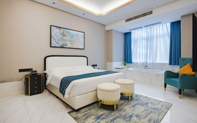GEM Hotel (Chunxi Road Taikoo Li)