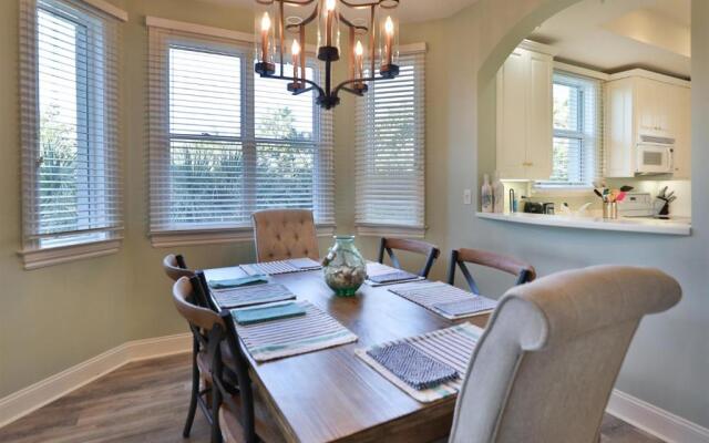 Ibis At The Sanctuary A302