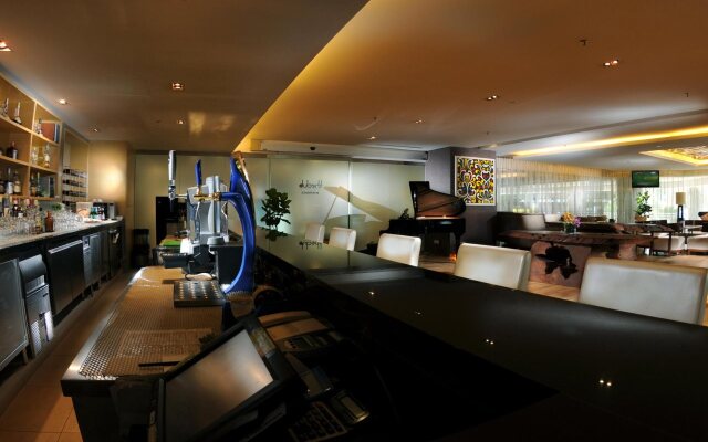 Puteri Wing, Riverside Majestic Hotel