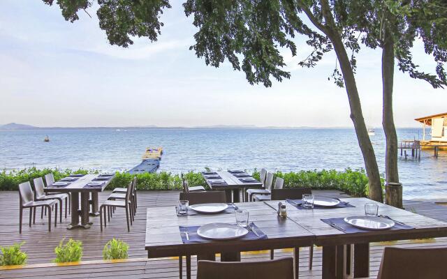 Samed Hideaway Resort