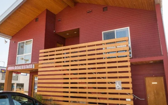 Glacier Ridge Suites