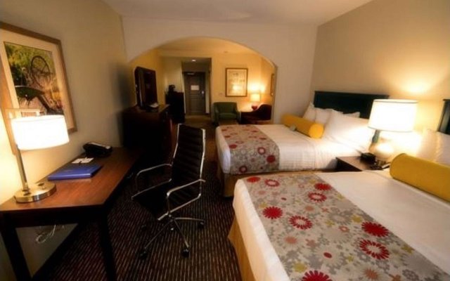 Best Western Plus Dayton Hotel & Suites