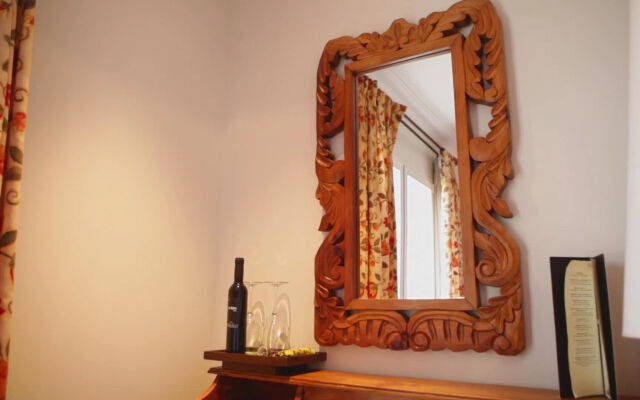 Hotel Les Rotes