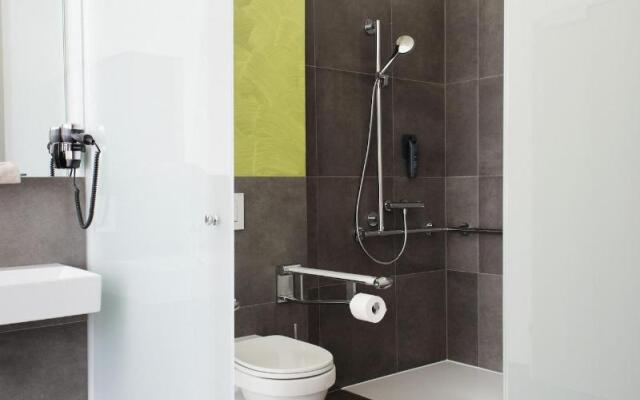 eee hotel TRAUN