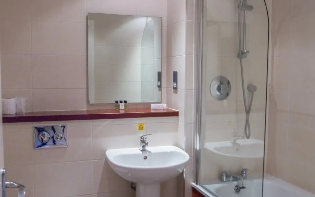 Rosslea Hall Hotel