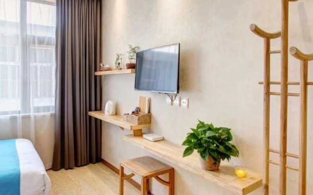 Floral Hotel Heart And Soul Mount Wutai