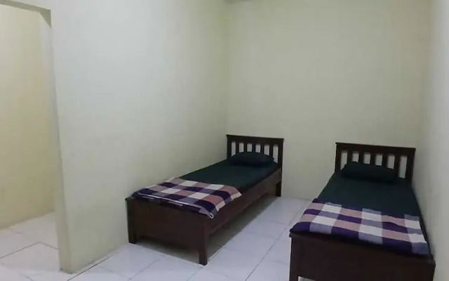 Hotel O Tamansari Panoramic Apartment By Cabres