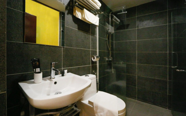 Golden Roof Hotel Sunway Ipoh