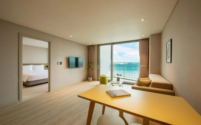 The Weekand Resort