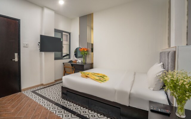 Happy Room ApartHotel
