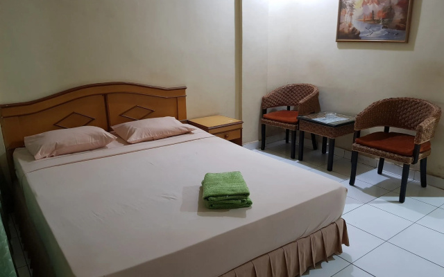 Hotel Istana – Guest Rooms – Makassar
