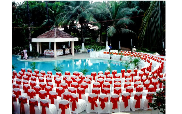 The Retreat Hotel & Convention Centre