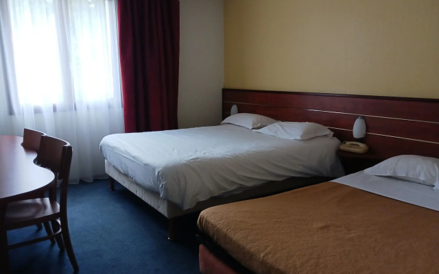 Brit Hotel Nantes Vigneux - L'Atlantel