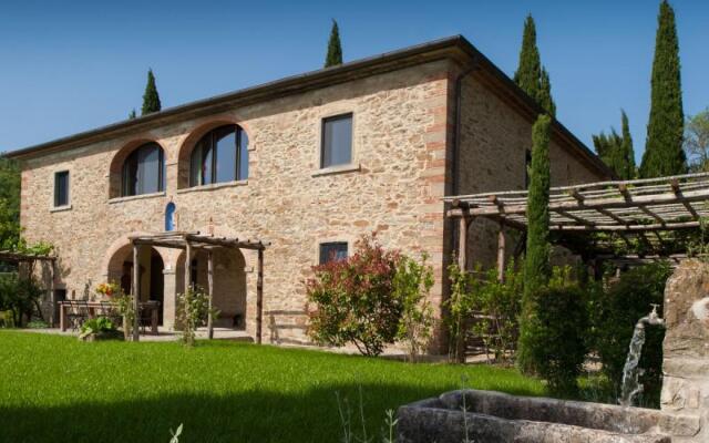 Sleeps: 12 (6 bedrooms, 6 bathrooms) 450 m2. Private garden and the pool (5x12 mts – 1,30mts depth),-VILLA LEOPOLDINA