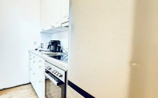 Cozy House  Terrace &Garden  Sleeps 34