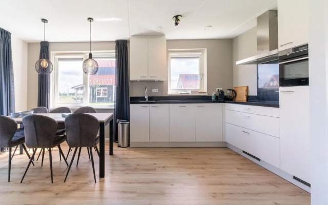 Holiday Home in Scherpenisse With Infrared Sauna