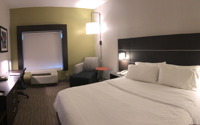 Holiday Inn Express Hotel & Suites Decatur by IHG