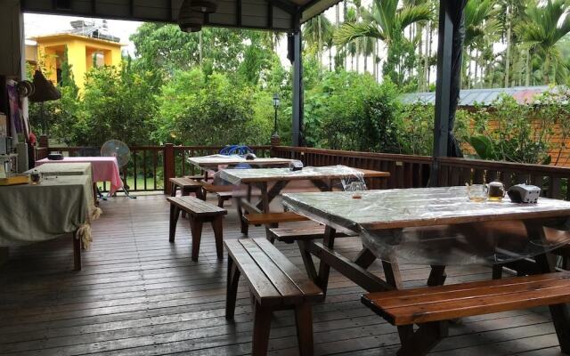 Youshuixiang B&B