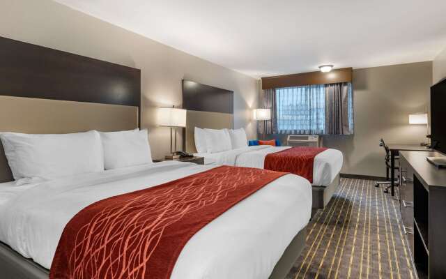 Comfort Inn & Suites Tigard near Washington Square