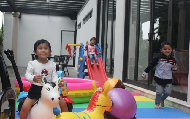 Royal Padjadjaran Hotel