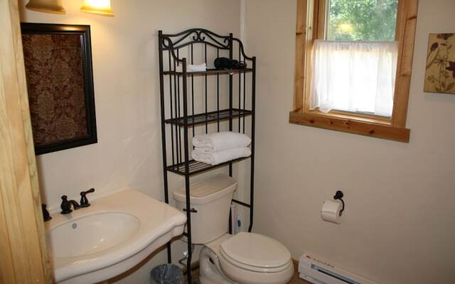 The Historic Wapiti Lodge