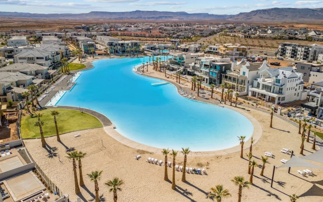 Azure Sands 3 Bedroom Condo