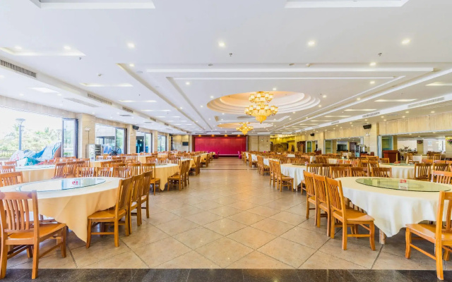 Yangjiang Lanbowan Hotel