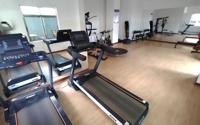 Lux Suites Vesta Gardens Apartments
