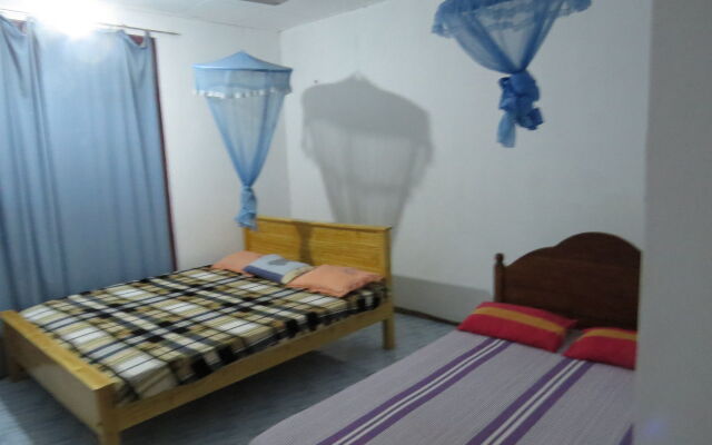 Thisara Guest Hotel Rooms