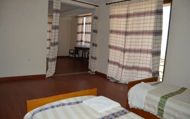 Zan-Seyoum Hotel