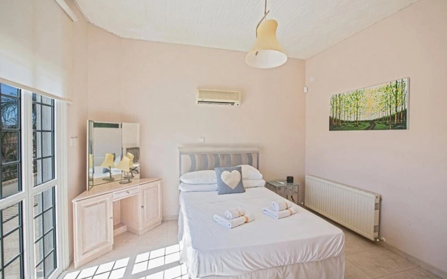 Papas Villa AQ An75
