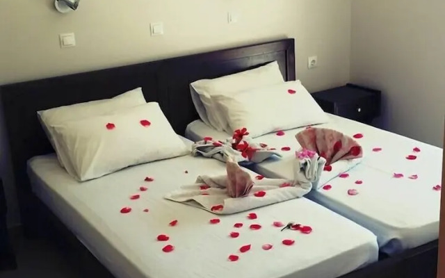 Athina Apartments